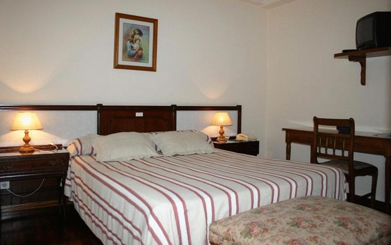 Hotel O Pino Habitación foto